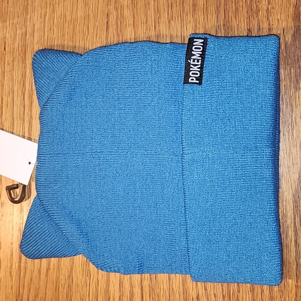 POKEMON WINTER HAT - Picture 4 of 4